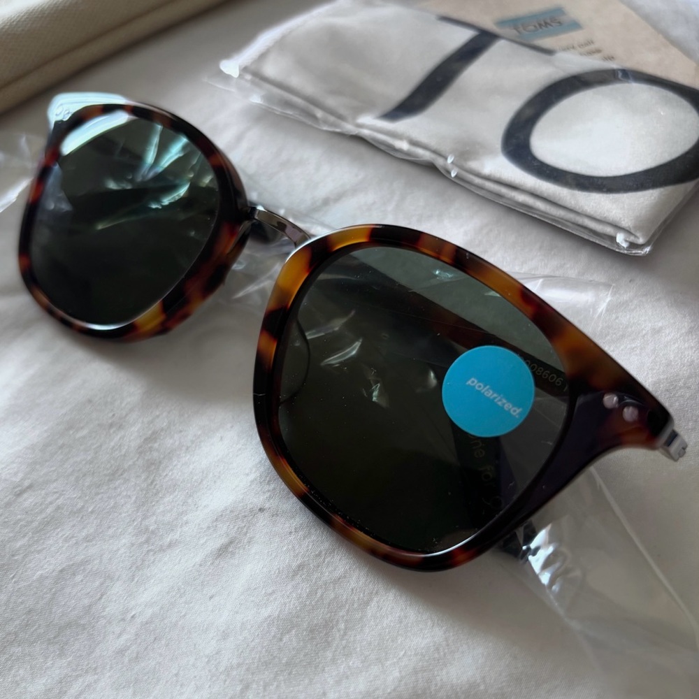 TOMS BARRON AMBER TORTOISE POLARIZED